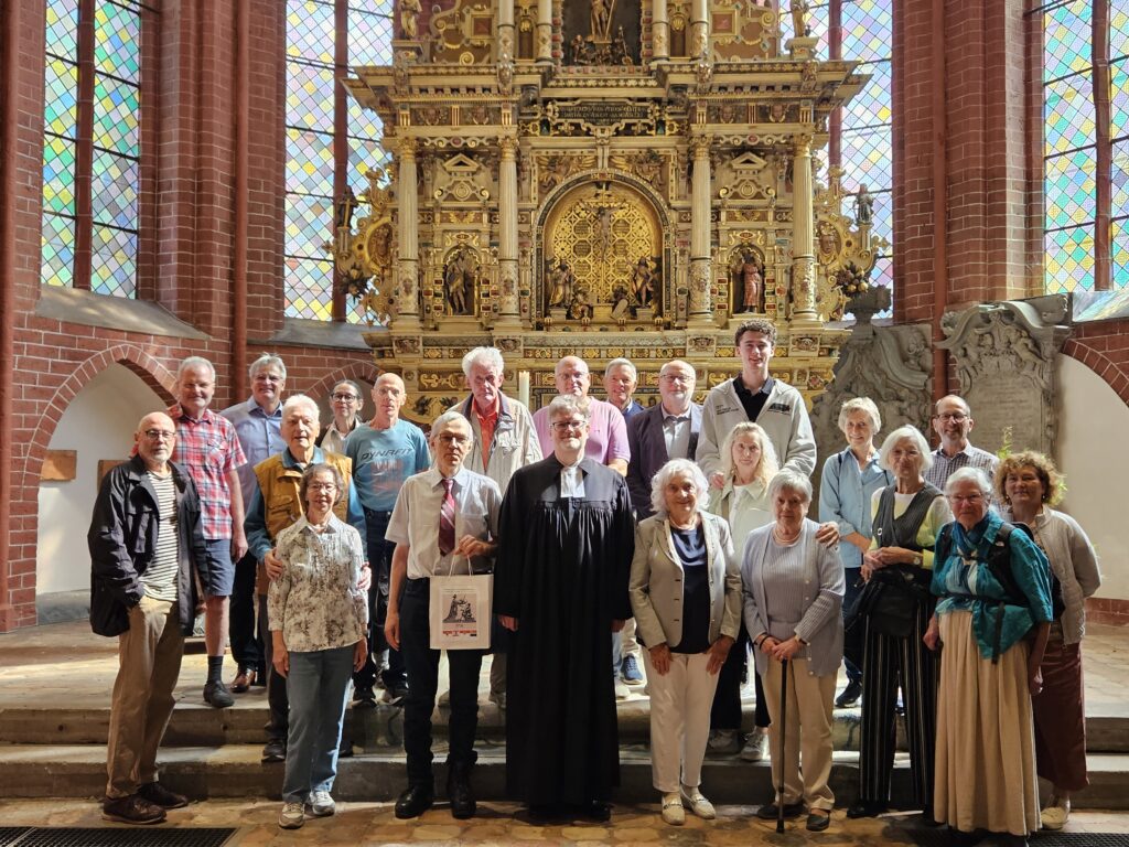 Mitglieder der Landesgruppe Berlin-Brandenburg in der Evangelischen Maria-Magdalenen-Kirche in Eberswalde